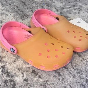 Crocs  Girls translucent NWT Clogs